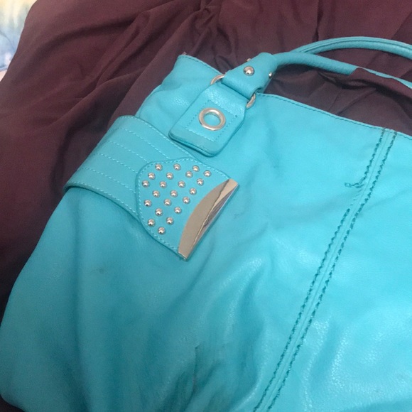 Blue purse - Picture 2 of 2